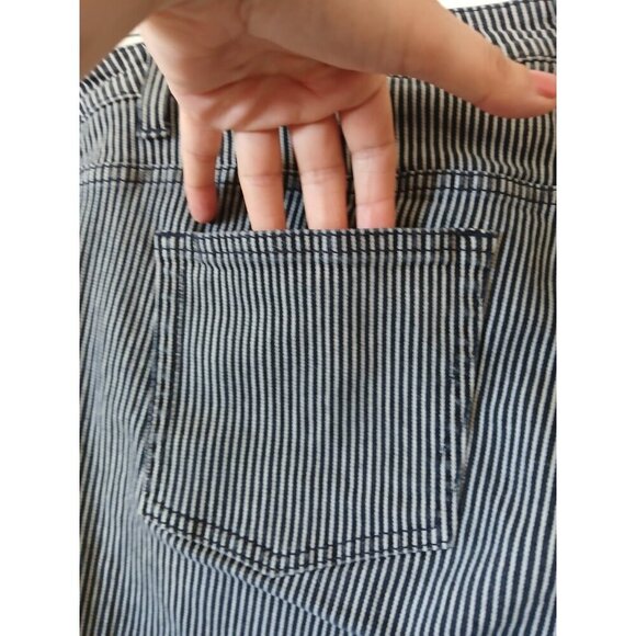CABI JEANS Navy + White Johnny Railroad Striped Crop Length Women's Jeans 12 - Picture 9 of 16